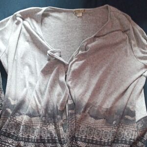 Gray and Black Women's Sweater